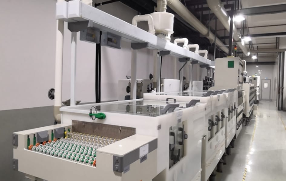 pcb放置過孔后顯示綠色，pcb放置過孔變綠？